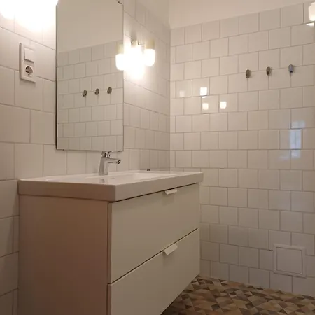 Füveskert Daire *